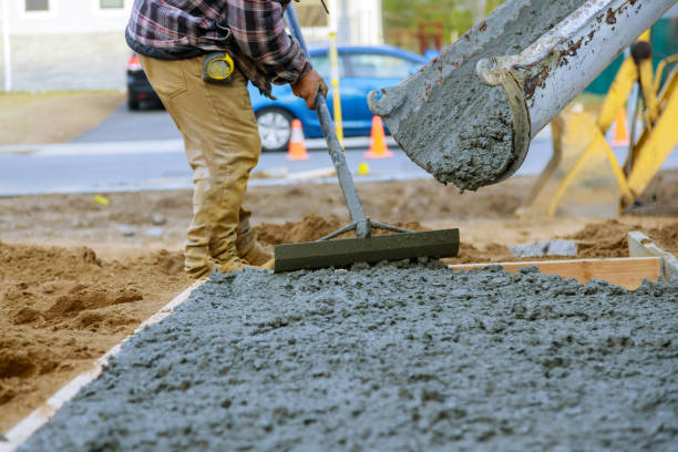 Best Concrete Driveway Installation in Rancho Laveras, CA